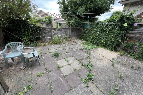 45 Chiltern Road, Dunstable, LU6 1EP