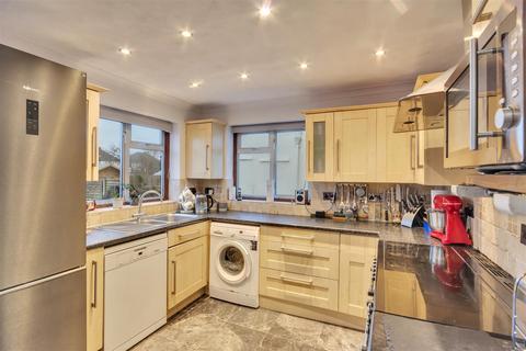 3 bedroom semi-detached house for sale, Sundorne Avenue, Sundorne, Shrewsbury