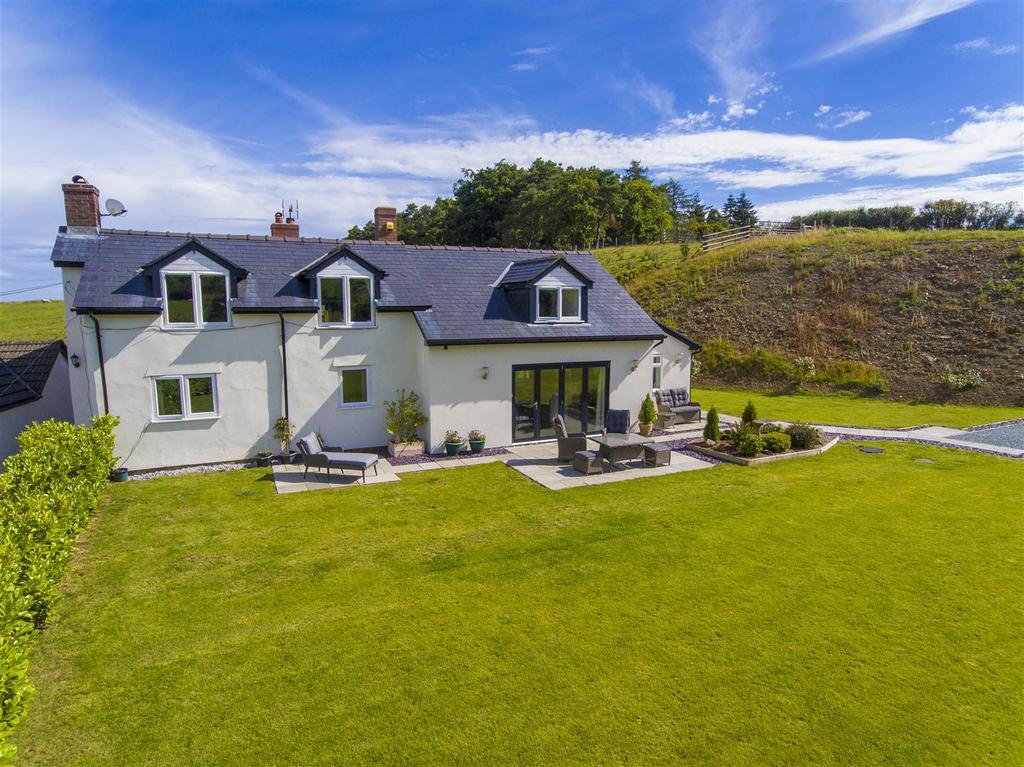 Bromlow, Minsterley, Shrewsbury 3 bed detached house for sale £535,000