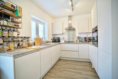25 Badger Way, Brampton, Huntingdon, PE28 4GZ