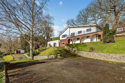 5 bedroom detached house for sale, Bryn Gardens, Newtown