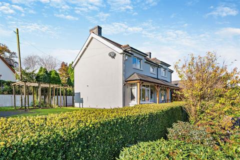 3 bedroom detached house for sale, Arfryn, Carno, Caersws