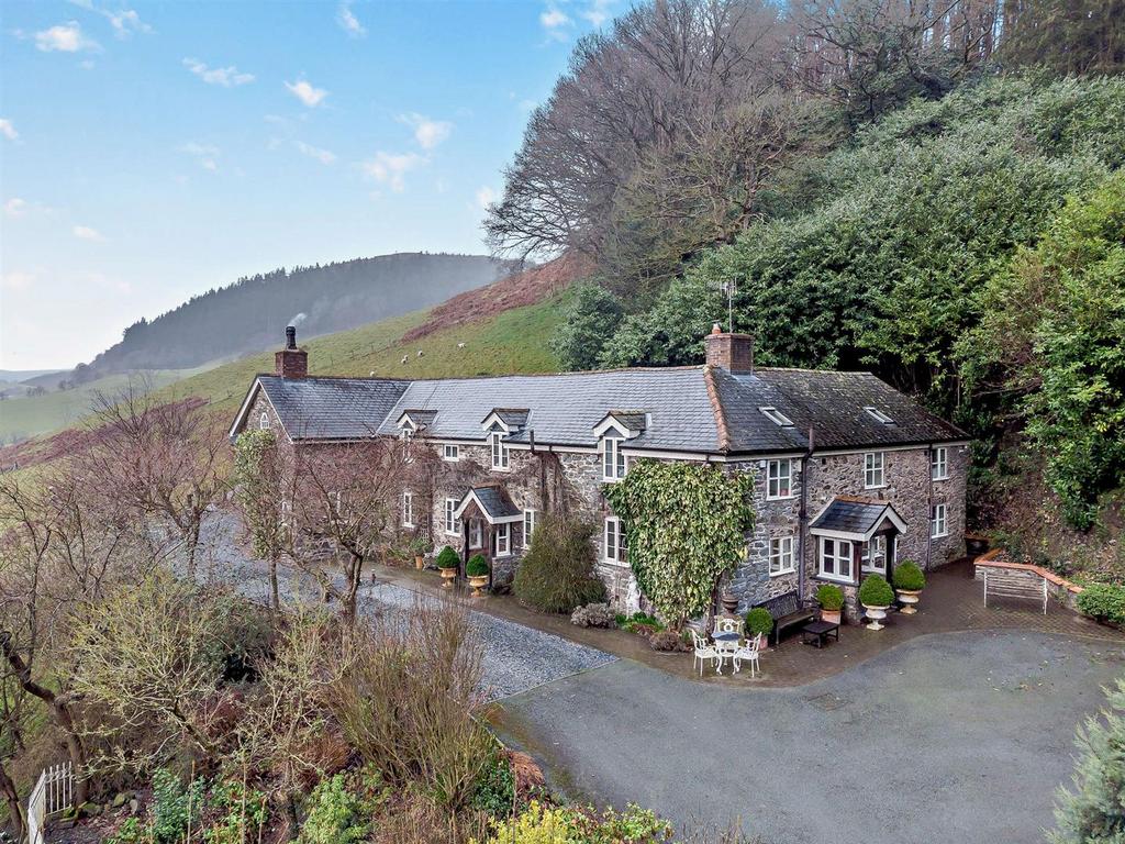 Garthgell Llanfyllin, Powys 3 bed detached house for sale £715,000