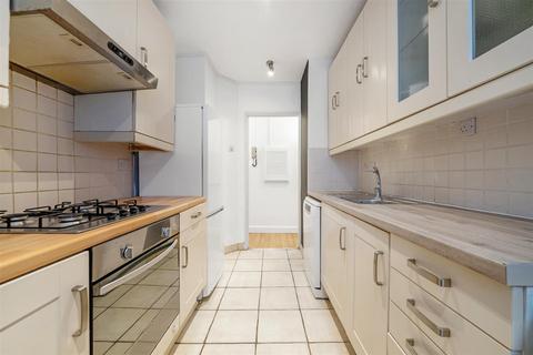 1 bedroom flat for sale, Markham House, Kingswood Estate, West Dulwich, SE21