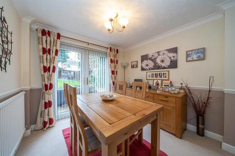 38 Botley Road, Hemel Hempstead, HP2 7JL