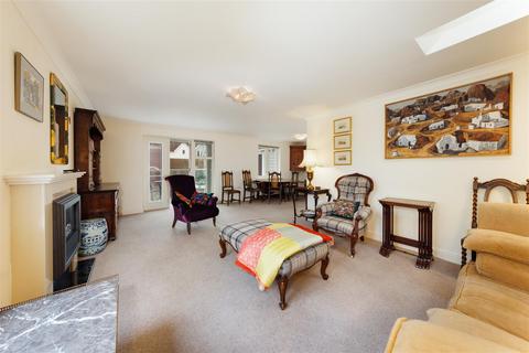2 bedroom retirement property for sale - Austin Heath, Merlin Way, Warwick