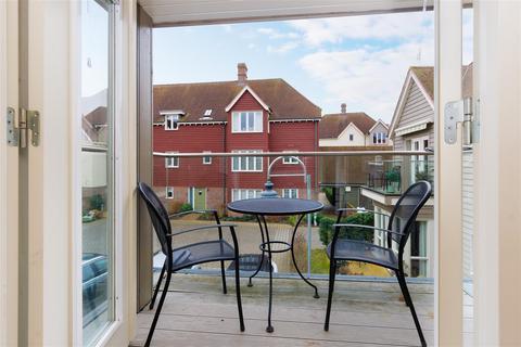 2 bedroom apartment for sale, Austin Heath, Merlin Way, Warwick