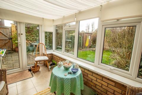 13 Poplar Close, Great Shelford, Cambridge, CB22 5LX