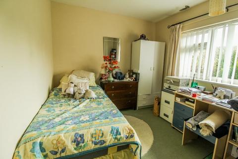 13 Poplar Close, Great Shelford, Cambridge, CB22 5LX