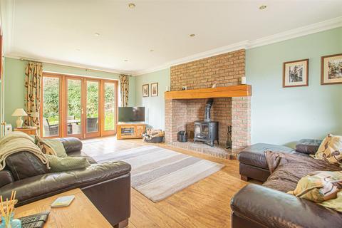 Winter Lodge Durley Park, Neston, Corsham, SN13 9YG