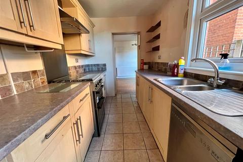 32 Station Road, Burnham-on-crouch, CM0 8BQ
