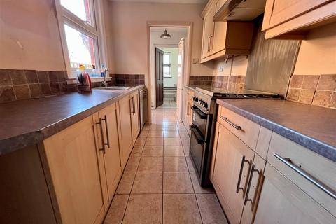 32 Station Road, Burnham-on-crouch, CM0 8BQ