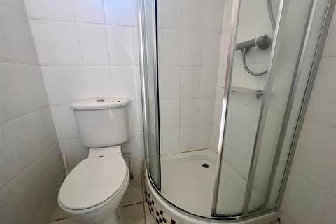 32 Station Road, Burnham-on-crouch, CM0 8BQ