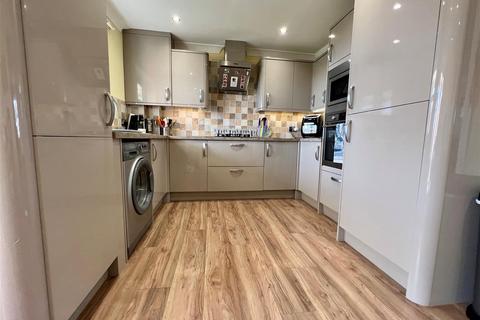 86 Dunkirk Road, Burnham-on-crouch, CM0 8LG