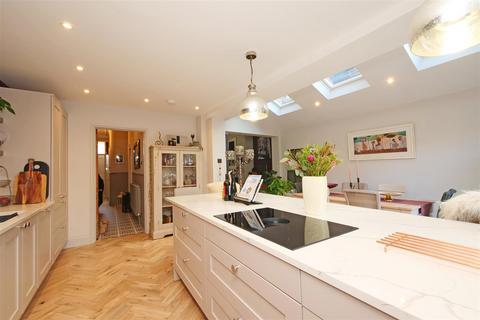 4 bedroom house for sale, Bishopthorpe Road, York