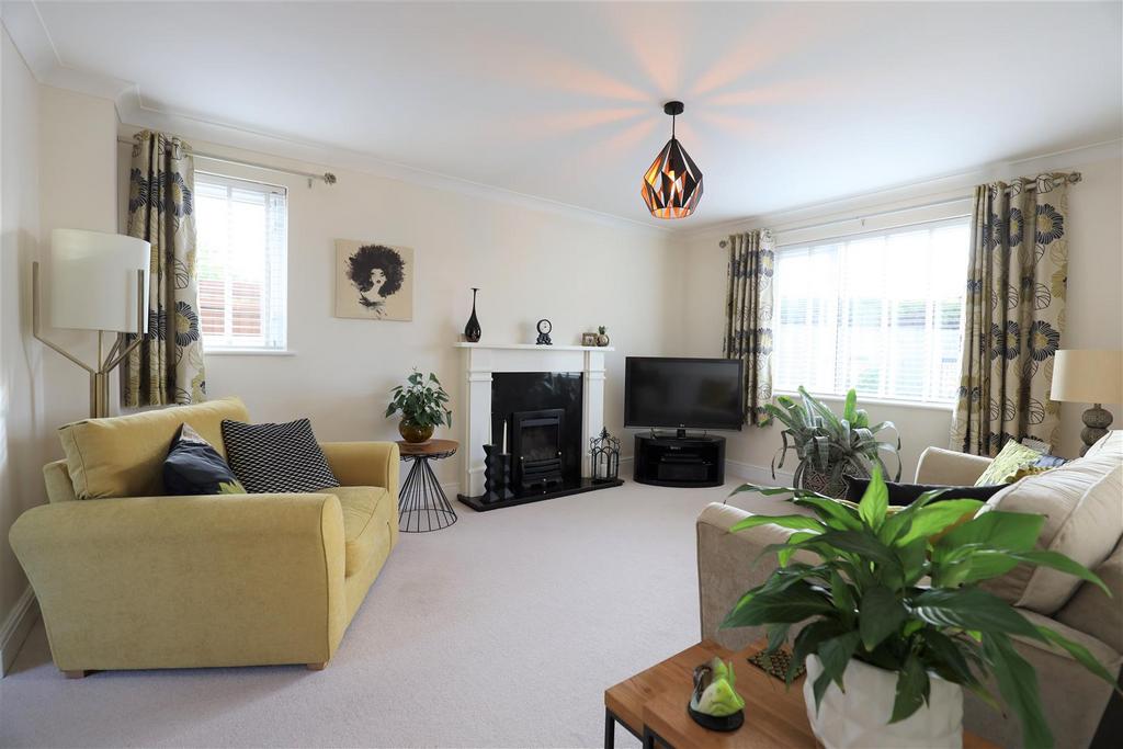 Fonmon Road, Rhoose, Vale of... 4 bed detached house for sale £499,950