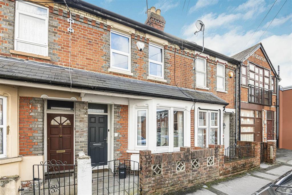 York Road, Reading 3 bed terraced house for sale £410,000