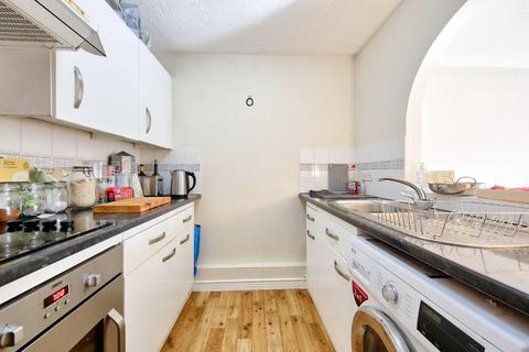 1 bedroom flat for sale, Times Court, Ravensbury Road, Earlsfield, SW18