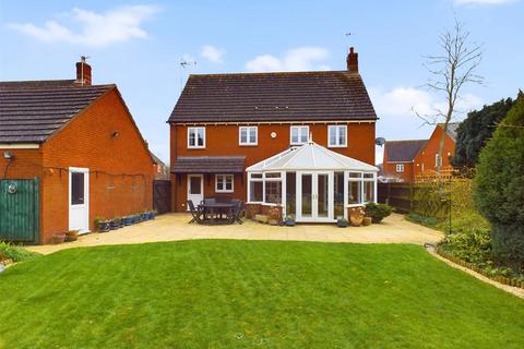 4 bedroom detached house for sale - The Anchorage, Hempsted, Gloucester