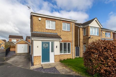 3 bedroom detached house for sale, Farrier Way, Wakefield WF3