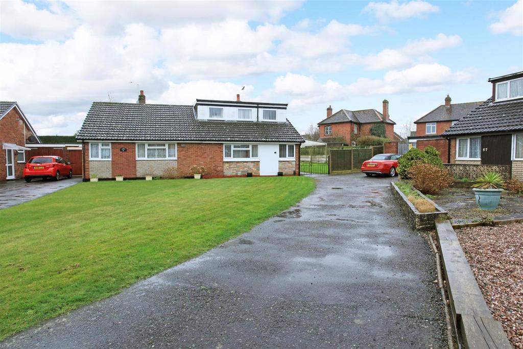 Hampton Drive, Newport 4 bed semidetached bungalow for sale £239,000