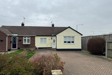 17 Sanctuary Gardens, Stanford-le-hope, SS17 7EE