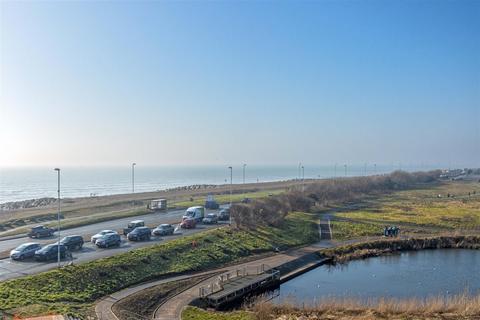 2 bedroom apartment for sale, Brighton Road, Lancing