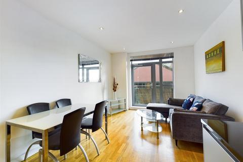 2 bedroom apartment to rent, Roberts Wharf, East Street, Leeds
