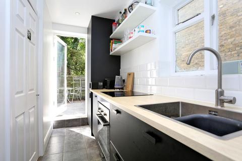1 bedroom flat for sale - Overstone Road, Hammersmith W6