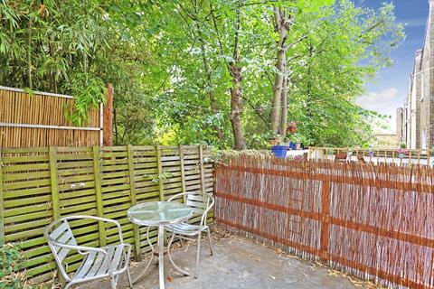 1 bedroom flat for sale - Overstone Road, Hammersmith W6
