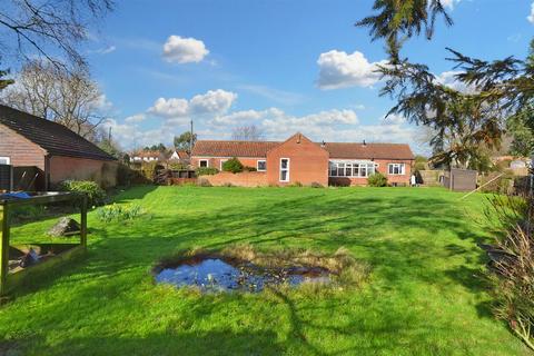 6 bedroom barn conversion for sale, Long Lane, Colby, Norwich