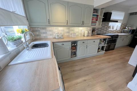 92 Alder Road, Poole, BH12 2AH
