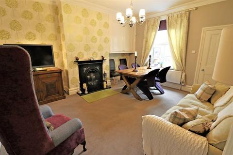 4 bedroom terraced house for sale - Skipton Road, Earby, BB18