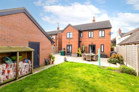 4 bedroom detached house for sale, Pool View, Audlem Road, Hankelow,