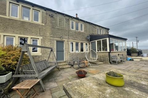4 bedroom terraced house for sale, Flush House Lane, Holmfirth HD9
