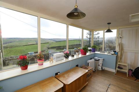 4 bedroom terraced house for sale, Flush House Lane, Holmfirth HD9