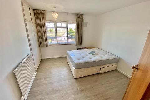 2 bedroom apartment to rent - Gayton Court, Harrow HA1 2HD
