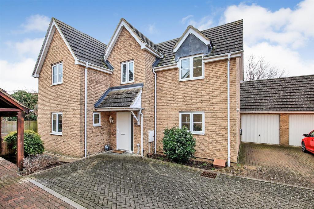Newmarket Road, Burwell, Cambridge 4 bed detached house for sale £450,000