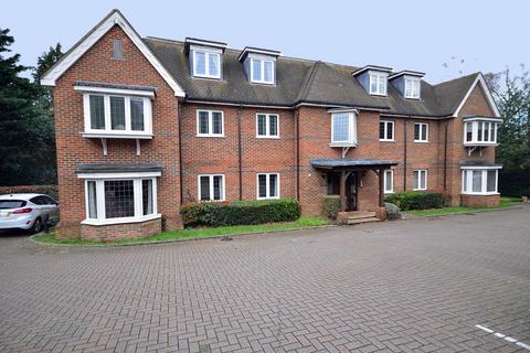 2 bedroom apartment for sale, Cadogan Court, 100 Portsmouth Road, CAMBERLEY, GU15