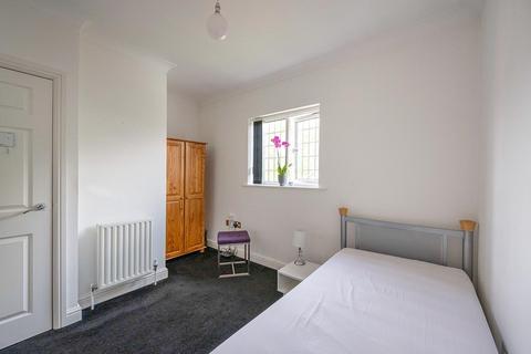 3 Apple Tree Way, Bessacarr, Doncaster, DN4 7ND