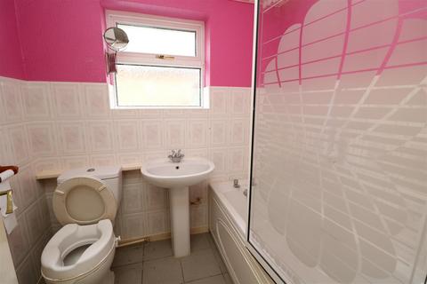 2 Rydal Road, Dinnington, Sheffield, S25 2TY
