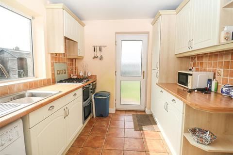 3 bedroom semi-detached bungalow for sale, Deansfield Close, Armthorpe, Doncaster