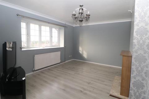 2 Castle View, Edlington, Doncaster, DN12 1LS