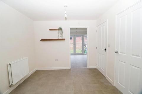 3 bedroom semi-detached house for sale, Bluebell Place, Doncaster