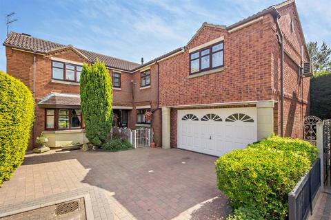 5 bedroom detached house for sale - Eleanor Court, Edenthorpe, Doncaster