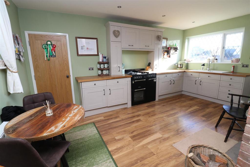 Open plan living kitchen