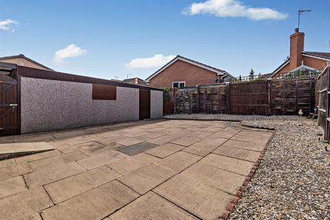 2 bedroom bungalow for sale, Steadfolds Close, Thurcroft, Rotherham