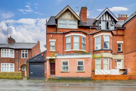 5 bedroom end of terrace house for sale, Berridge Road, Forest Fields NG7