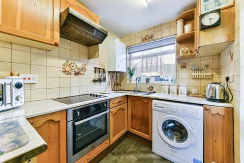 2 bedroom end of terrace house for sale, Tiptree Road, Ruislip HA4