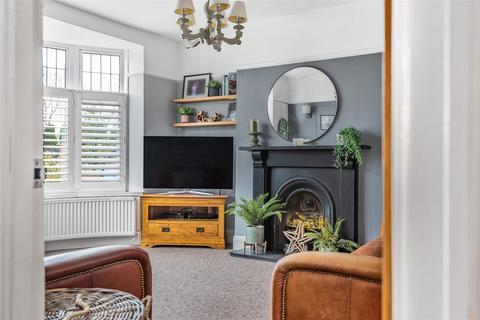 100 Cecil Road, Gowerton, Swansea, SA4 3DW